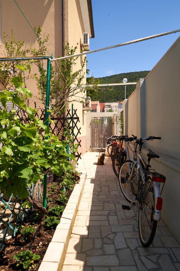 Nives * Cres