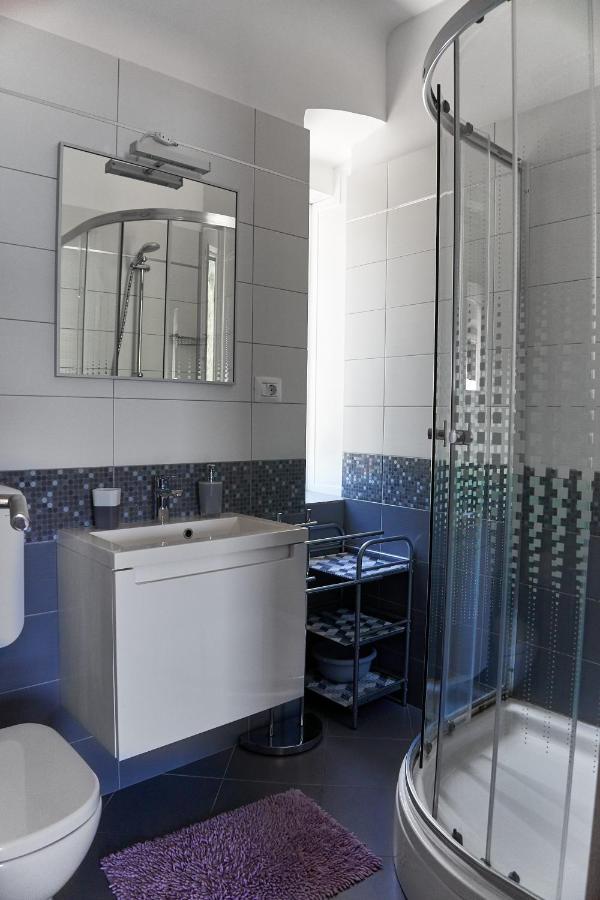 Nives Apartma Cres